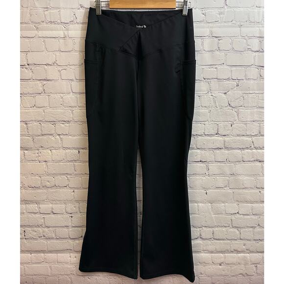 Baleaf Pants - Baleaf Black Flared Yoga Pants Crossover Waist Band Women's Large Pockets